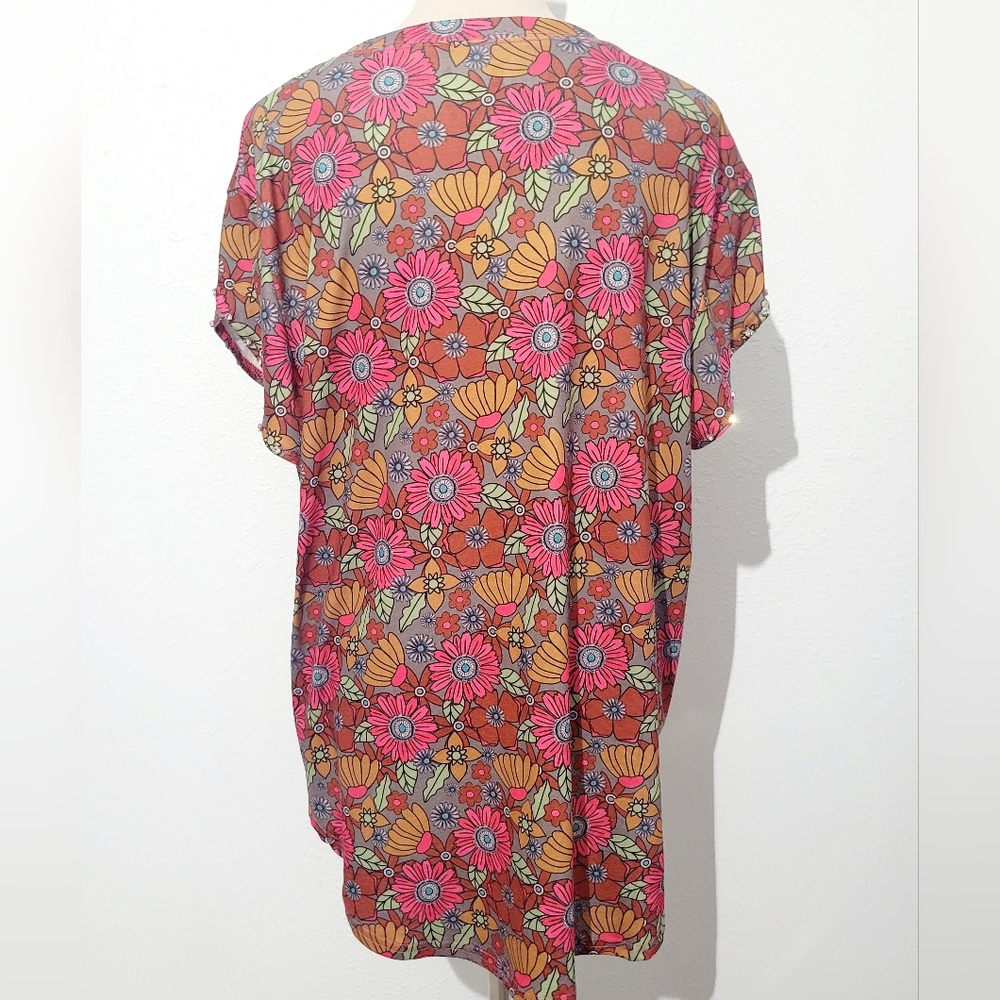 Two 2 Fly Women’s Size XL Floral Blouse Rhinestone Embellished Sleeve Brown Pink - Picture 4 of 8